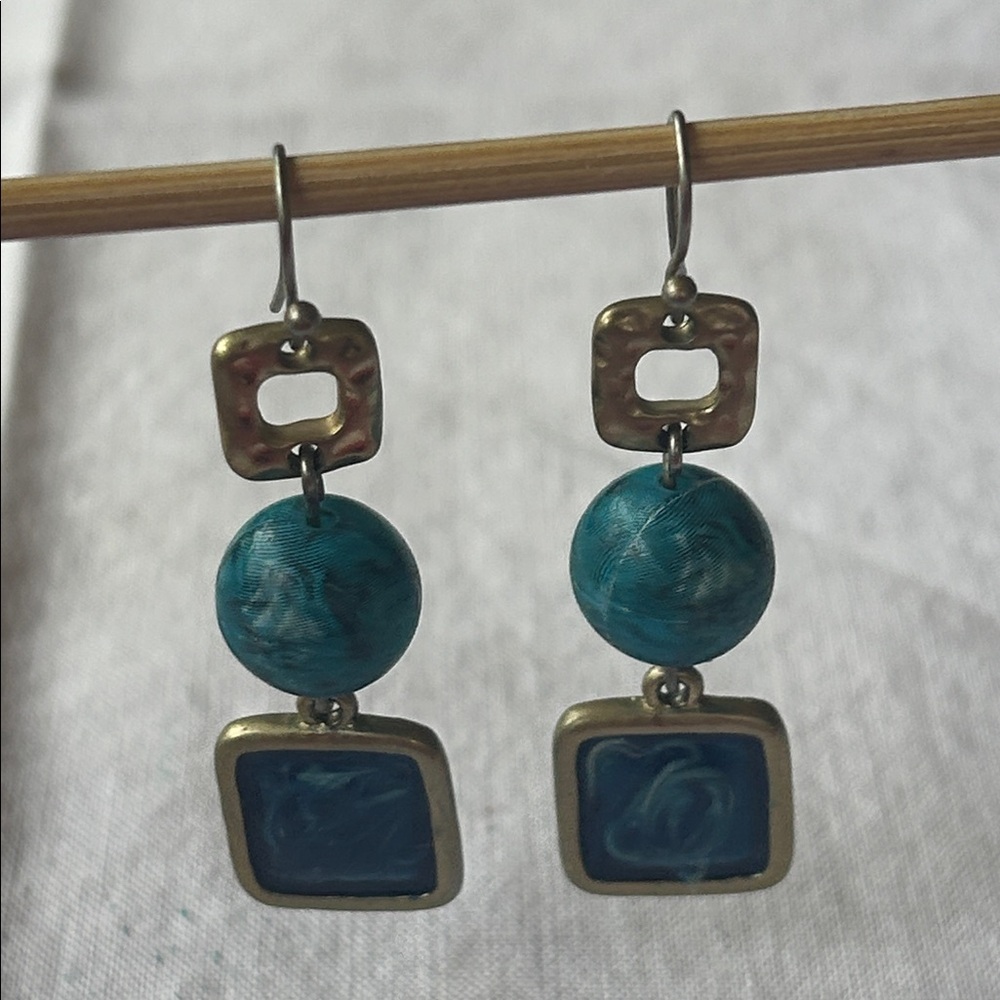 Elegant Blue Dangle Earrings